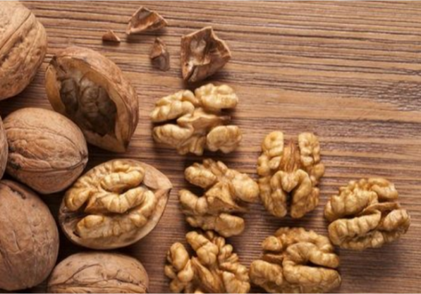 مغز گردو پوست کاغذی ایرانی